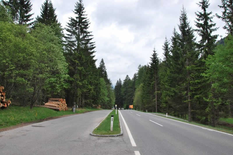 Bergstraße Gailbergsattel im Süden Kärntens