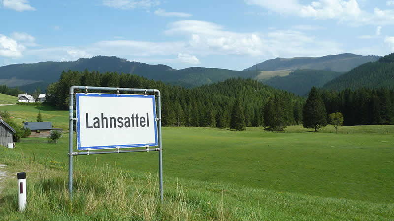 Bergstra&szlig;e Lahnsattel bei Mariazell in der Steiermark