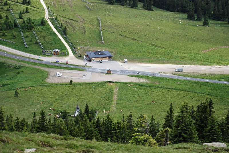 Bergstraße Weinebene auf der Koralpe