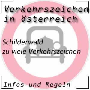 Schilderwald durch zu viele Verkehrszeichen