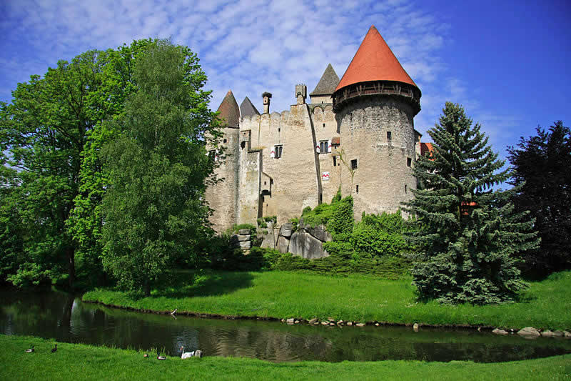 Burg Heidenreichstein - Wasserburg im Waldviertel