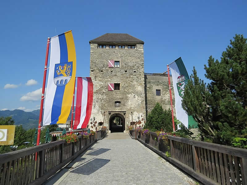 Burg Oberkapfenberg in der Steiermark