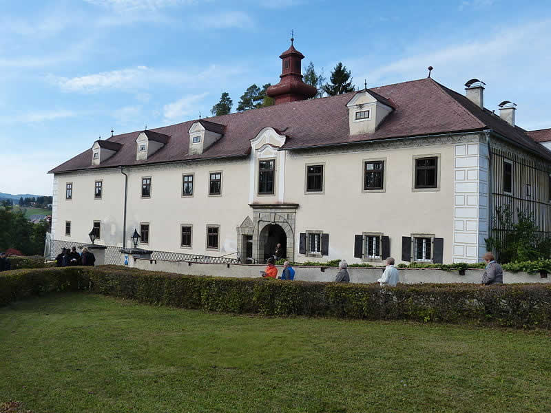 Schloss Waldenfels in Reichenthal Ober&ouml;sterreich