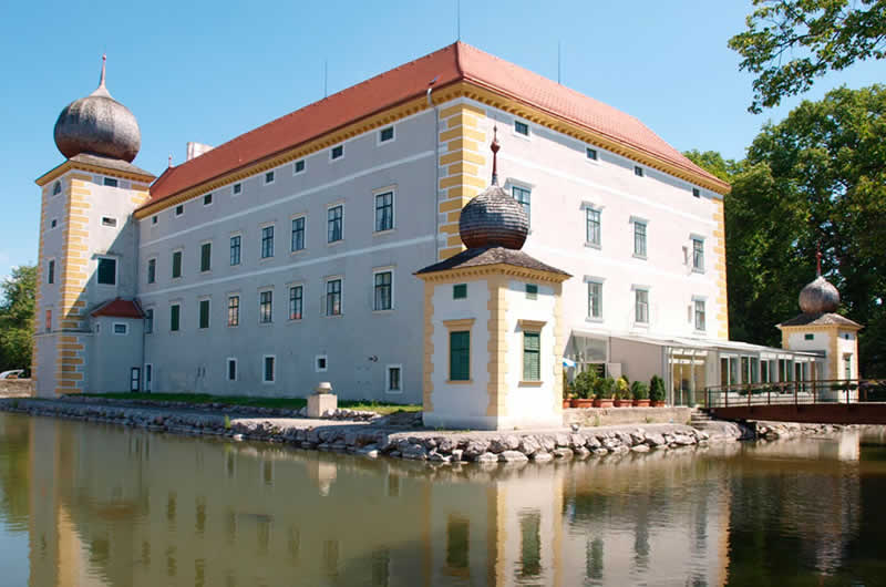 Wasserschloss Kottingbrunn in Niederösterreich