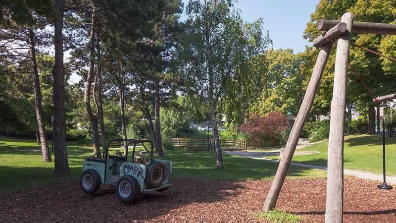 Bill-Grah-Park in Eßling, Wien