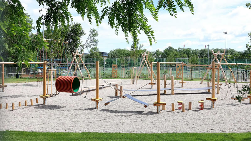Spielger&auml;te im Erlebnispark Sonnenland