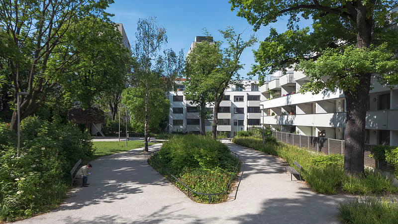 Viktor-Frankl-Park bei der Mariannengasse in Wien 9