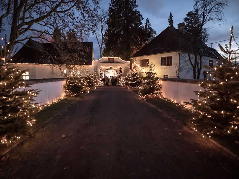 Adventmarkt Schloss Lackenbach