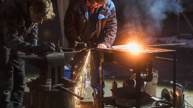 Meisteradvent als Adventmarkt mit viel Handwerk in Bad Goisern