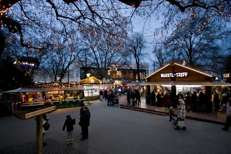 Weihnachtsmarkt im Linzer Volksgarten