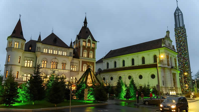 Blick auf den Adventmarkt in Feldbach