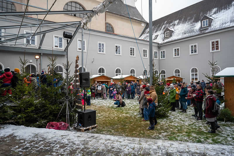 Adventmarkt in Mautern in der Steiermark