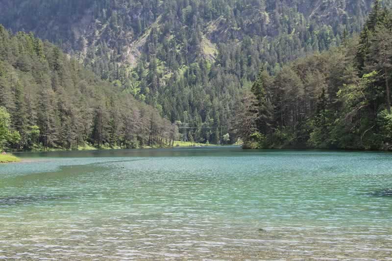 Fernsteinsee beim Fernpass in Tirol