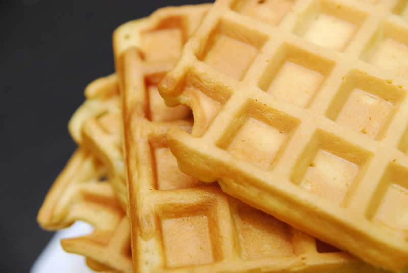 Waffeln mit Käse backen