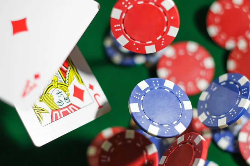 Regeln und Ablauf im Pokerspiel