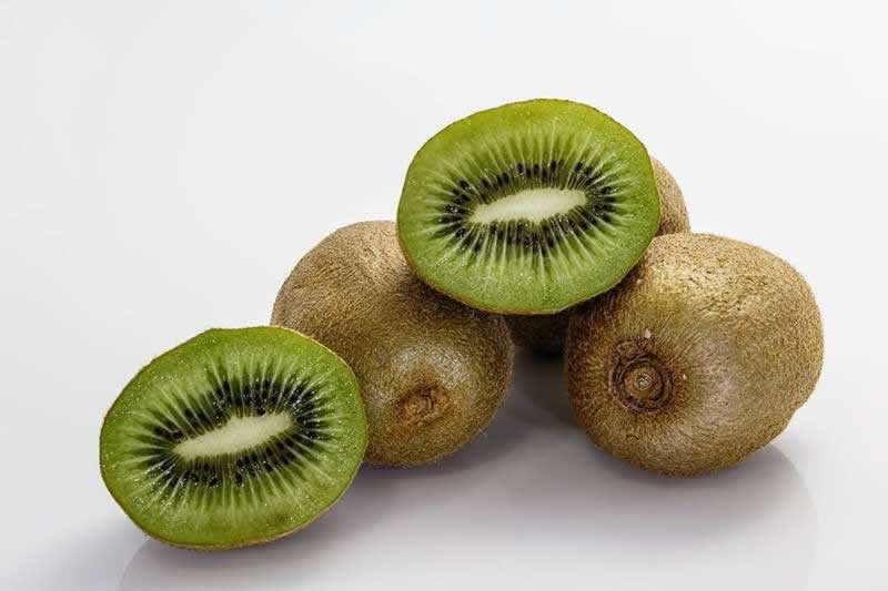 Lebensmittel Kiwi