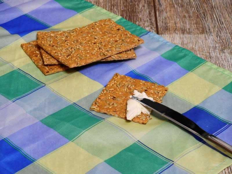 Kn&auml;ckebrot mit vielen Ballaststoffen