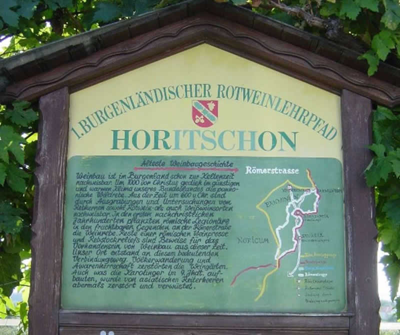 Rotweinlehrpfad in Horitschon Burgenalnd