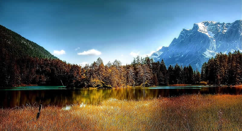 Tiroler Bergwelt für Sporttourismus